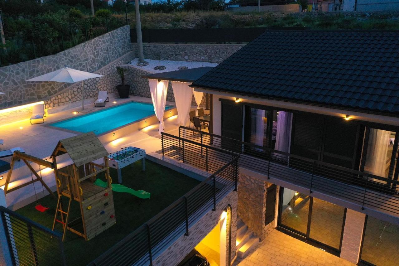 Villa Rene *