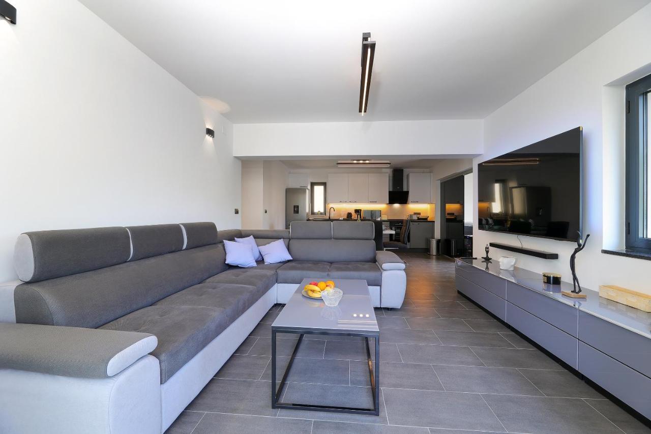 Villa Rene *